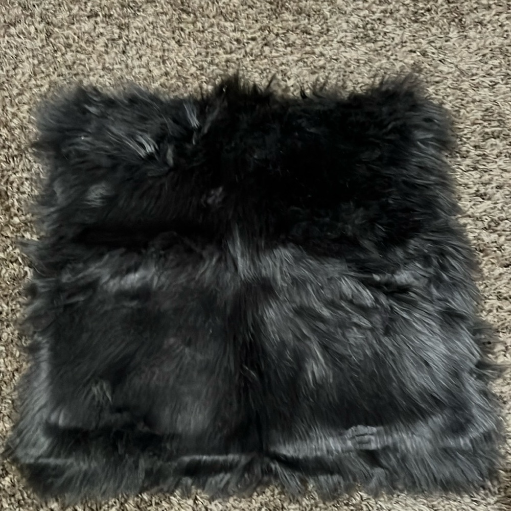 2 Fluffy pillow covers